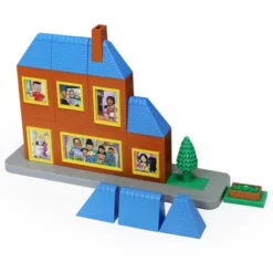 POPULAR PLAYTHINGS Magville House