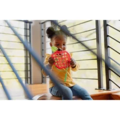 Chuckle & Roar Silicone Lacing Apple -FUNKO Shop GUEST 19150a22 7692 4825 84c8 7b4a573d2ae8