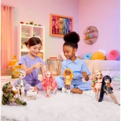 Rainbow High Michelle - Orange Fashion Doll -FUNKO Shop GUEST 3283230b 3b91 4c79 908b ea6ab3e99449