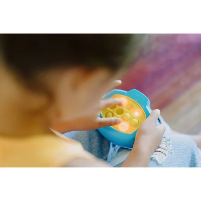 Buffalo Games Pop It! Pro Light-Up Fidget Toy 4 Buffalo Games Pop It! Pro Light-Up Fidget Toy - Image 4