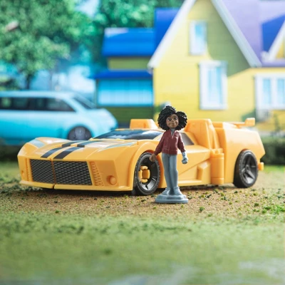 Transformers EarthSpark Spin Changer Bumblebee And Mo Malto 8 Transformers EarthSpark Spin Changer Bumblebee And Mo Malto - Image 8