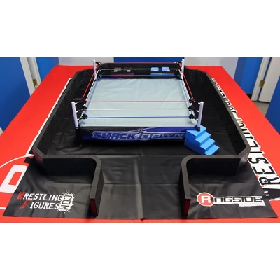 27-Piece Ultimate Wrestling Barricade Playset 2 27-Piece Ultimate Wrestling Barricade Playset - Image 2