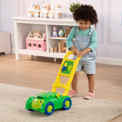 Melissa & Doug Sunny Patch Snappy Turtle Lawn Mower - Pretend Play Toy For Kids 6 Melissa & Doug Sunny Patch Snappy Turtle Lawn Mower - Pretend Play Toy For Kids - Image 6