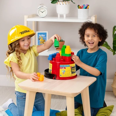 Tonka Mighty Builders Hard Hat & Bucket Playset 5 Tonka Mighty Builders Hard Hat & Bucket Playset - Image 5