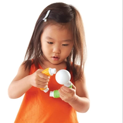 Guidecraft Grippies Curves - 30 Pieces 4 Guidecraft Grippies Curves - 30 Pieces - Image 4