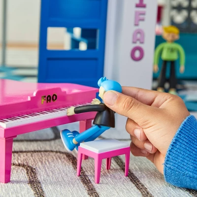 FAO Schwarz Toy Wood Ultimate Doll House LED 2 FAO Schwarz Toy Wood Ultimate Doll House LED - Image 2