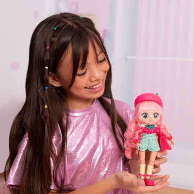 Cry Babies BFF Ella Fashion Doll With 8+ Surprises 7 Cry Babies BFF Ella Fashion Doll With 8+ Surprises - Image 7