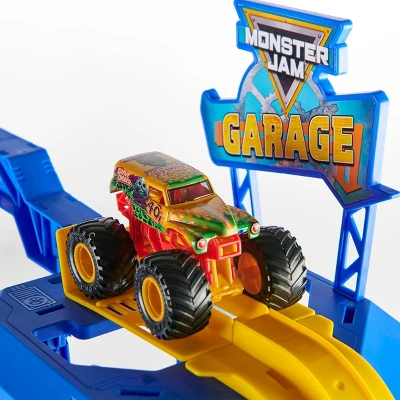 Monster Jam Garage Playset 6 Monster Jam Garage Playset - Image 6