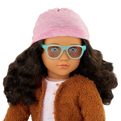 Our Generation Lisandra & Rolling Luggage 18" Travel Doll 3 Our Generation Lisandra & Rolling Luggage 18" Travel Doll - Image 3