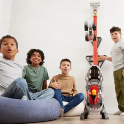 Monster Jam 1:64 Scale ThunderRoarus Playset -FUNKO Shop GUEST c4c8ad15 0d4f 459a 9b4c 5a2d7d64d3ae