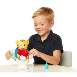 Daniel Tiger's Neighborhood Potty Time -FUNKO Shop GUEST fb527065 d03a 4892 977f 0868f5f96da6